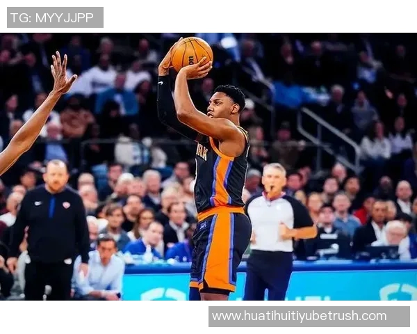 铁观音表现平平克莱全场手感冰凉仅得5分1篮板1助攻